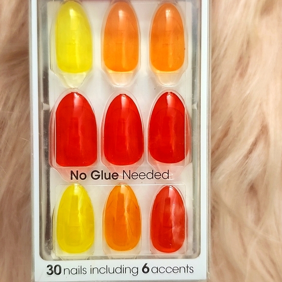 Brand New KISS IMPRESS False Nails-M - Picture 3 of 3